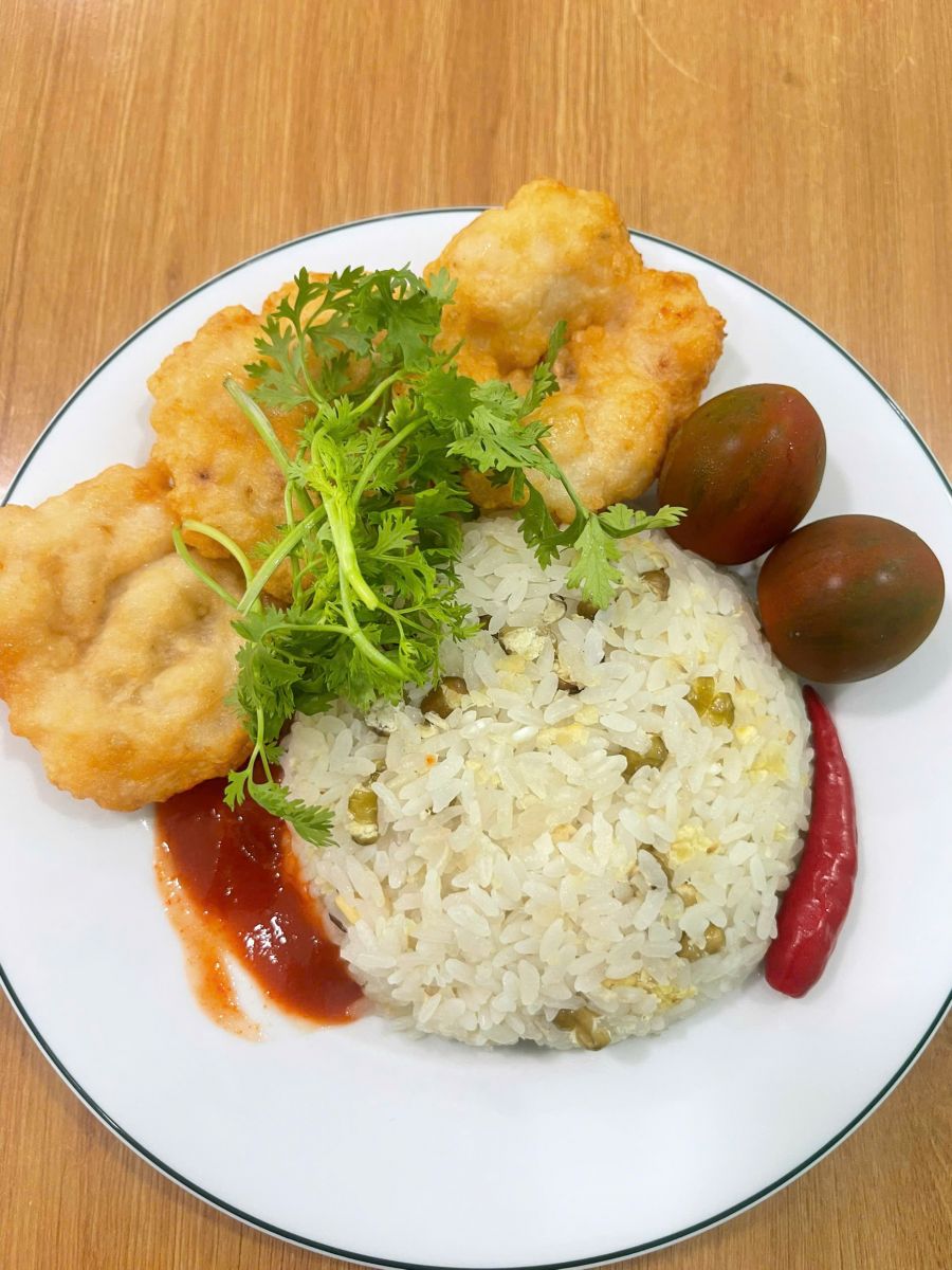 Xôi chả mực Hạ Long