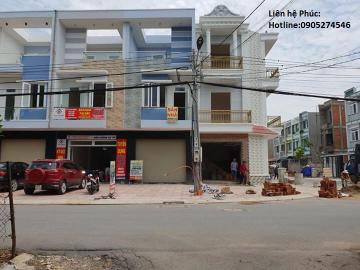Cần bán gấp nhà 2 lầu,1 trệt mới xây sát đường LÊ HỒNG PHONG_DĨ AN_BÌNH DƯƠNG