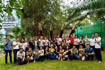 Doanh nhân Tăng Khánh Tân: “ Đứng trước khó khăn, một là bước tới, hai là chết thôi. Nhưng mình cũng sẽ mạnh dạn bước.”