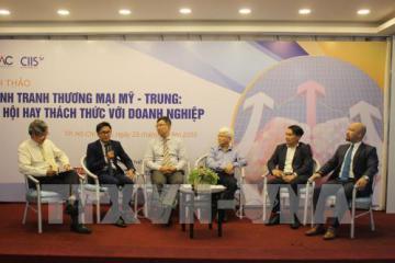 Rủi ro từ cuộc chiến thương mại Mỹ - Trung với các doanh nghiệp Việt Nam là không nhỏ nếu doanh nghiệp Việt Nam không đủ nội lực và tỉnh táo.