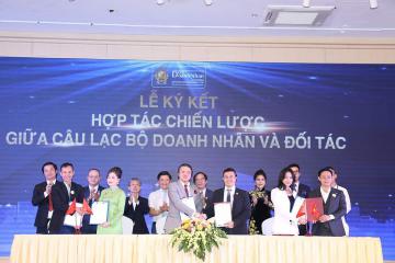 Ra mắt  Văn phòng đại diện Câu lạc bộ (CLB) Doanh nhân Việt Nam tại Hà Nội